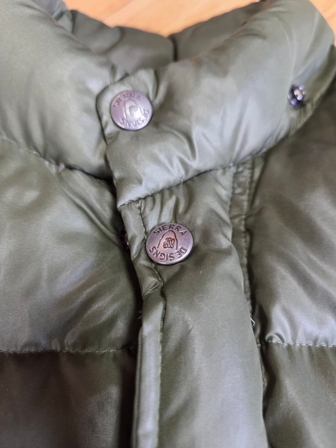 시에라디자인 80s 유광패딩 상품이미지2