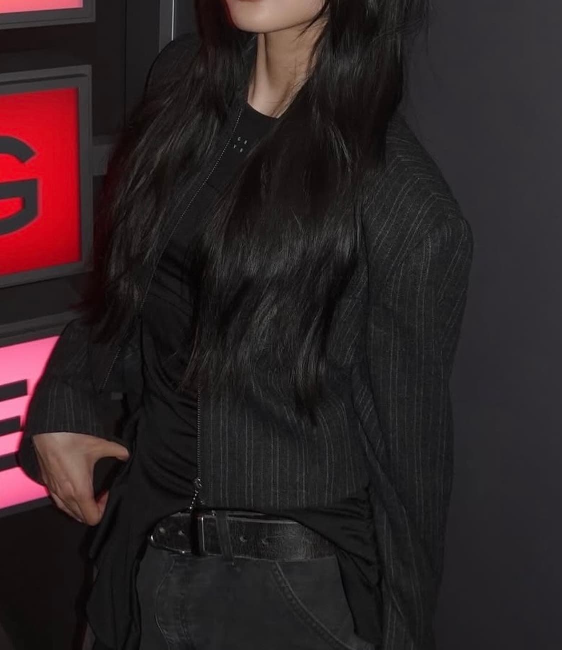 아크네 핀스트라이프 자켓 상품이미지2