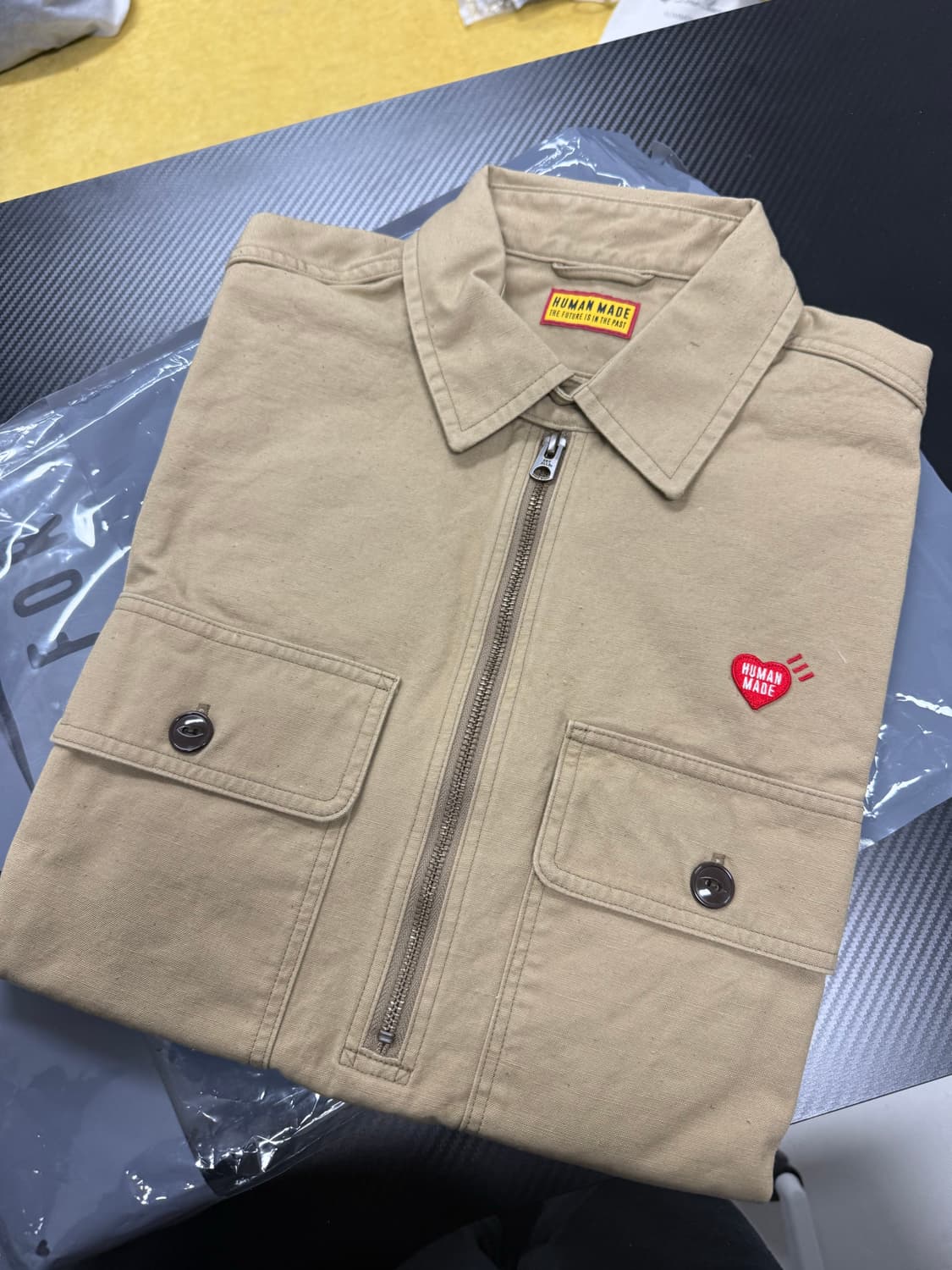휴먼 메이드 집업 워크 셔츠 베이지 미듐  상품이미지1