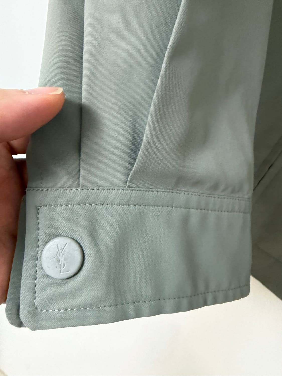 입생로랑 블루종 세이지그린 색상 상품이미지4