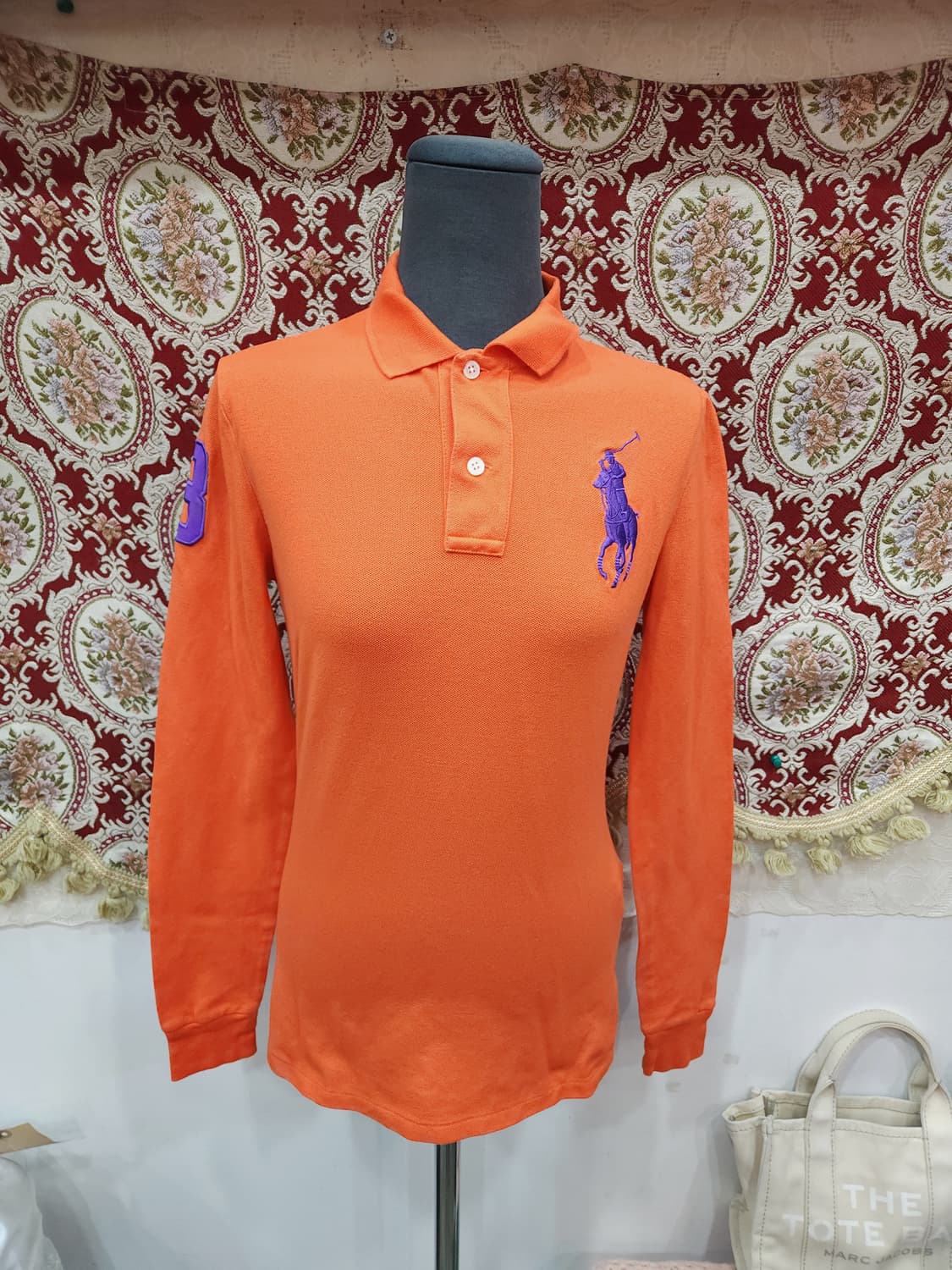 폴로 랄프로렌 오렌지 퍼플 빅포니 카라 긴팔티

 상품이미지1