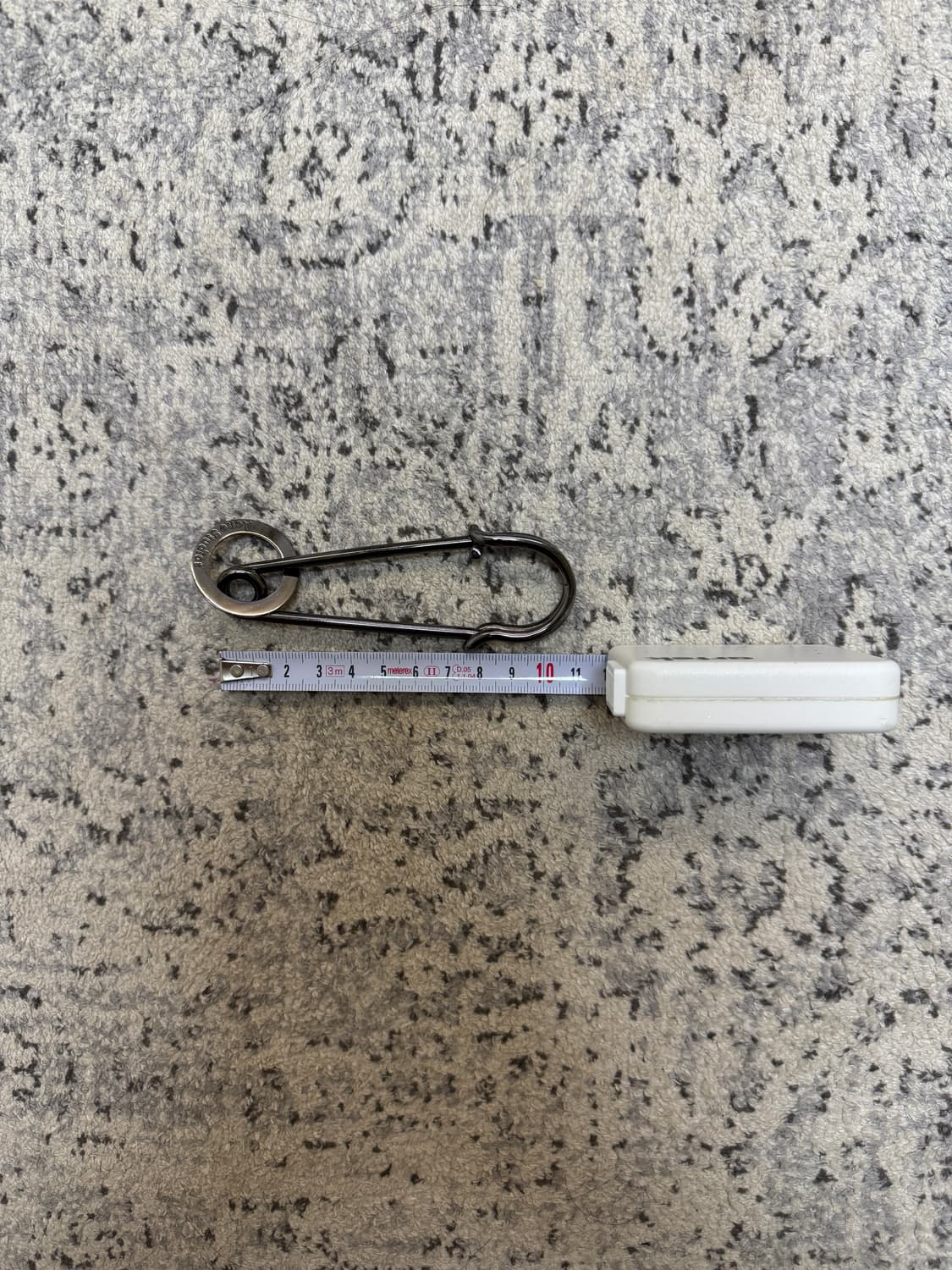 아크네 옷핀 브로치 상품이미지2