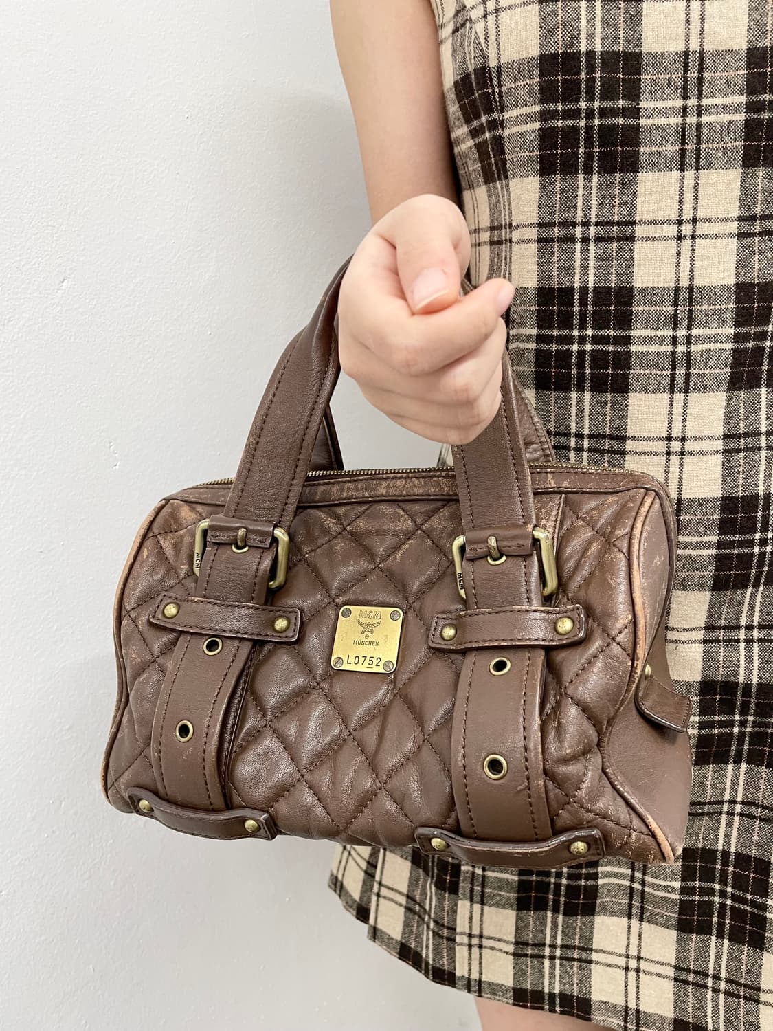 mcm 브라운 퀼팅 레더 보스톤백 *극레어 상품이미지2