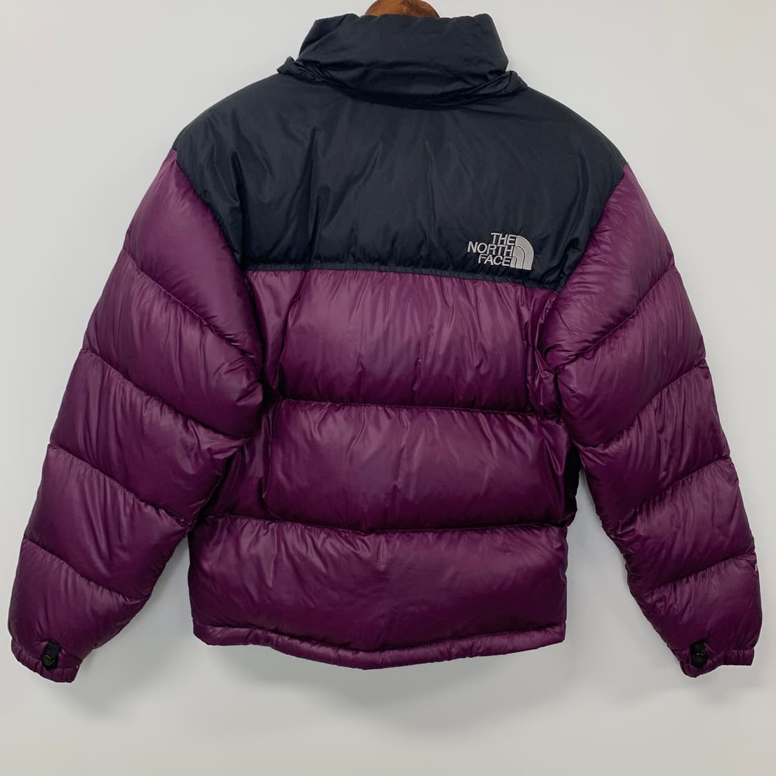 노스페이스 눕시 700 퍼플 패딩 상품이미지3