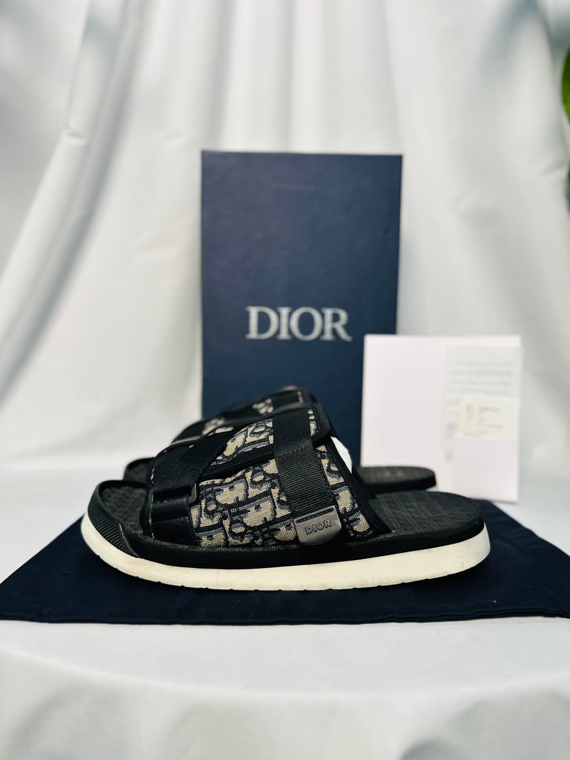 디올 오블리크 알파샌들 42 상품이미지4