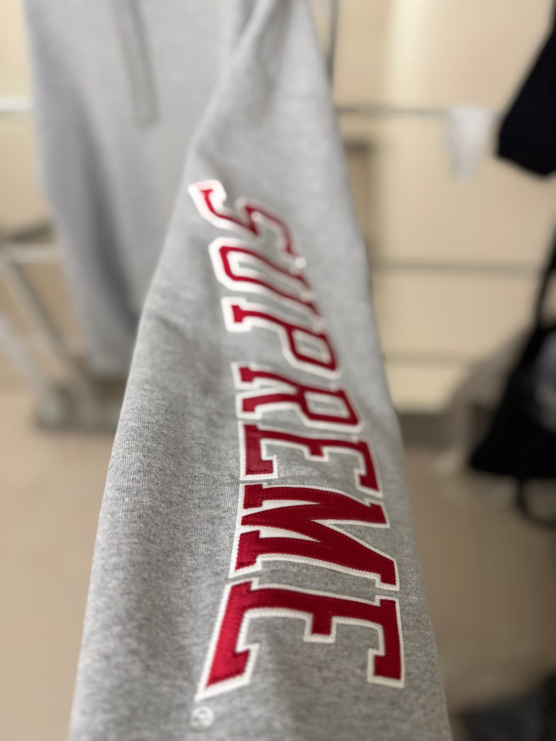 슈프림 [정품] 후드티 (시세 32만) 자수 로고 XL(105이상) 상품이미지6