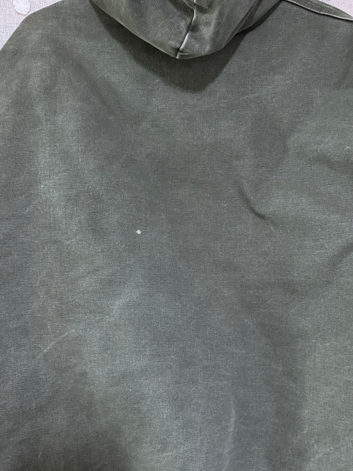 착샷 o) 칼하트 액티브자켓 J68 MOS XL 판매합니다 상품이미지6