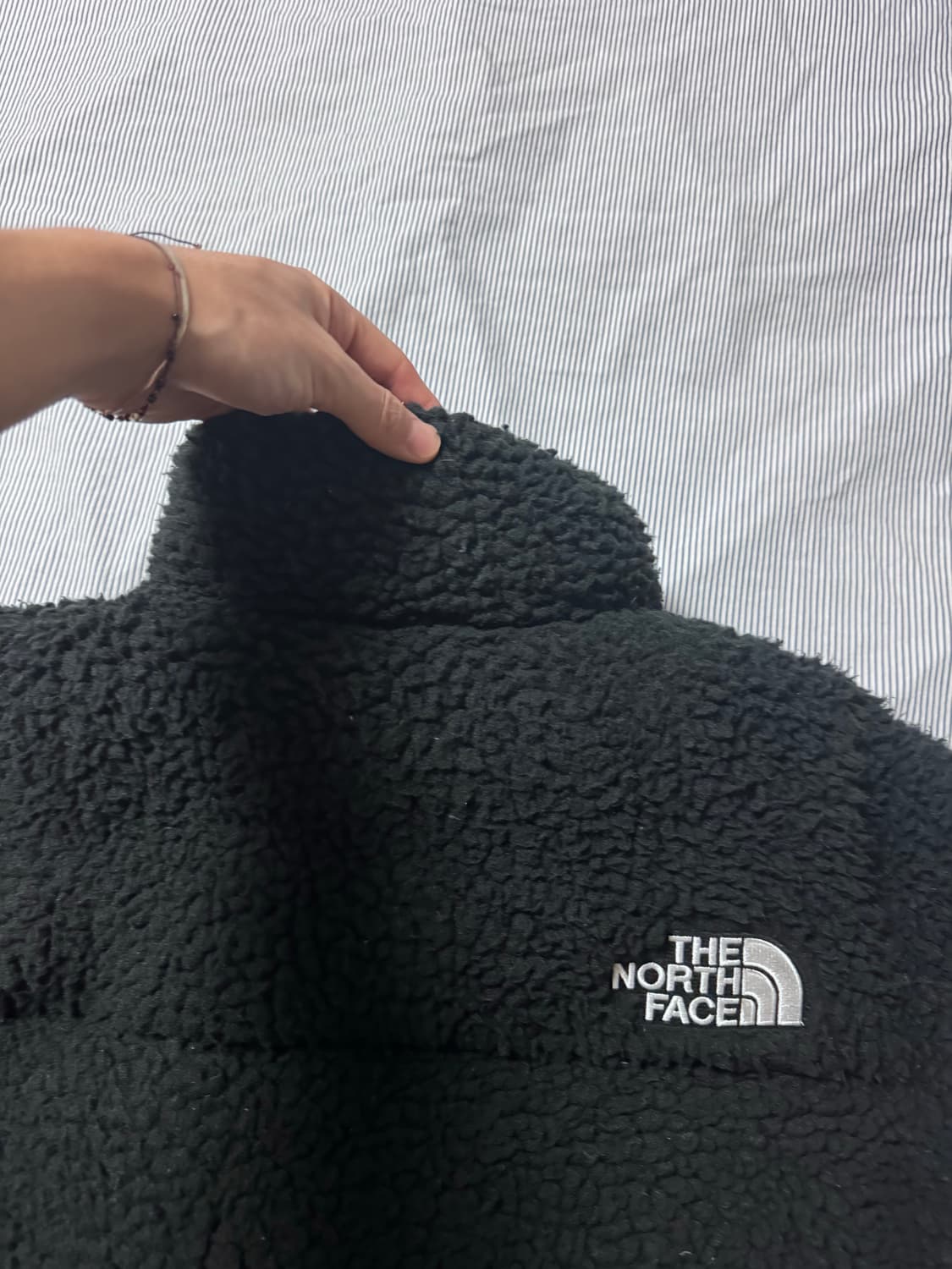 W 노스페이스 쉐르파 뽀글이 눕시 자켓 블랙 상품이미지9