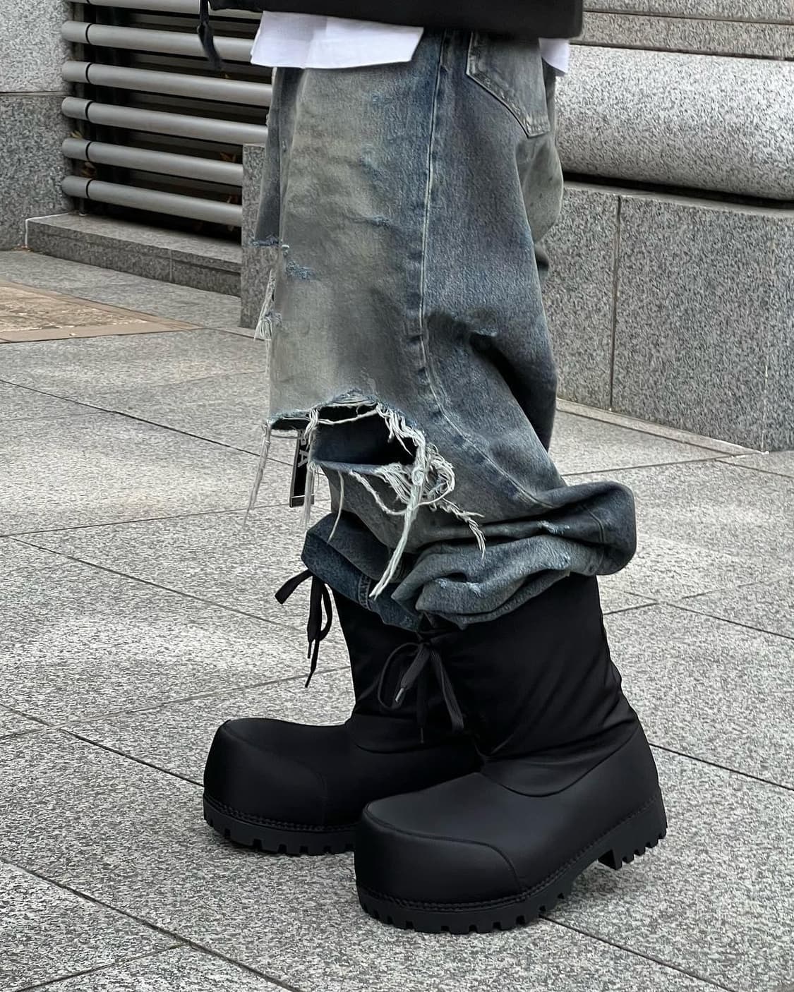 발렌시아가 스키부츠 상품이미지2