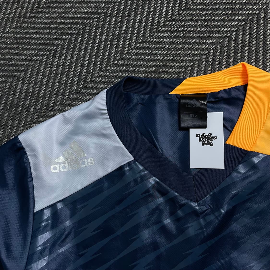 아디다스 더블로고 배색 디테일 우븐 웜업o 4577 상품이미지4