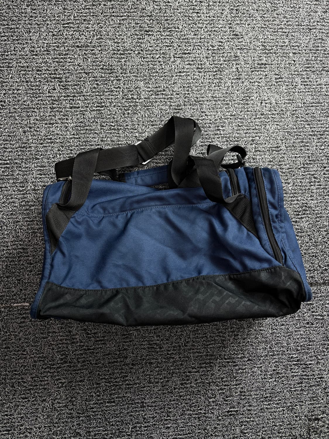 나이키 빅스우시 올드스쿨 짐백 크로스백 2209 상품이미지3