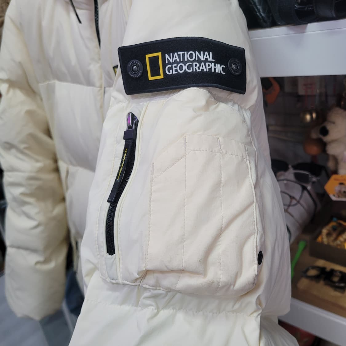 내셔널지오그래픽 거위털 패딩 점퍼 상품이미지3