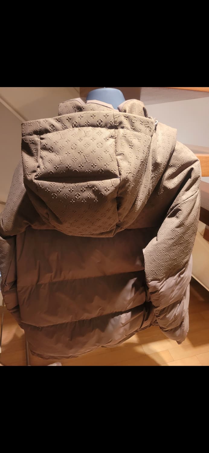 루이비통 패딩 (새상품) 상품이미지3