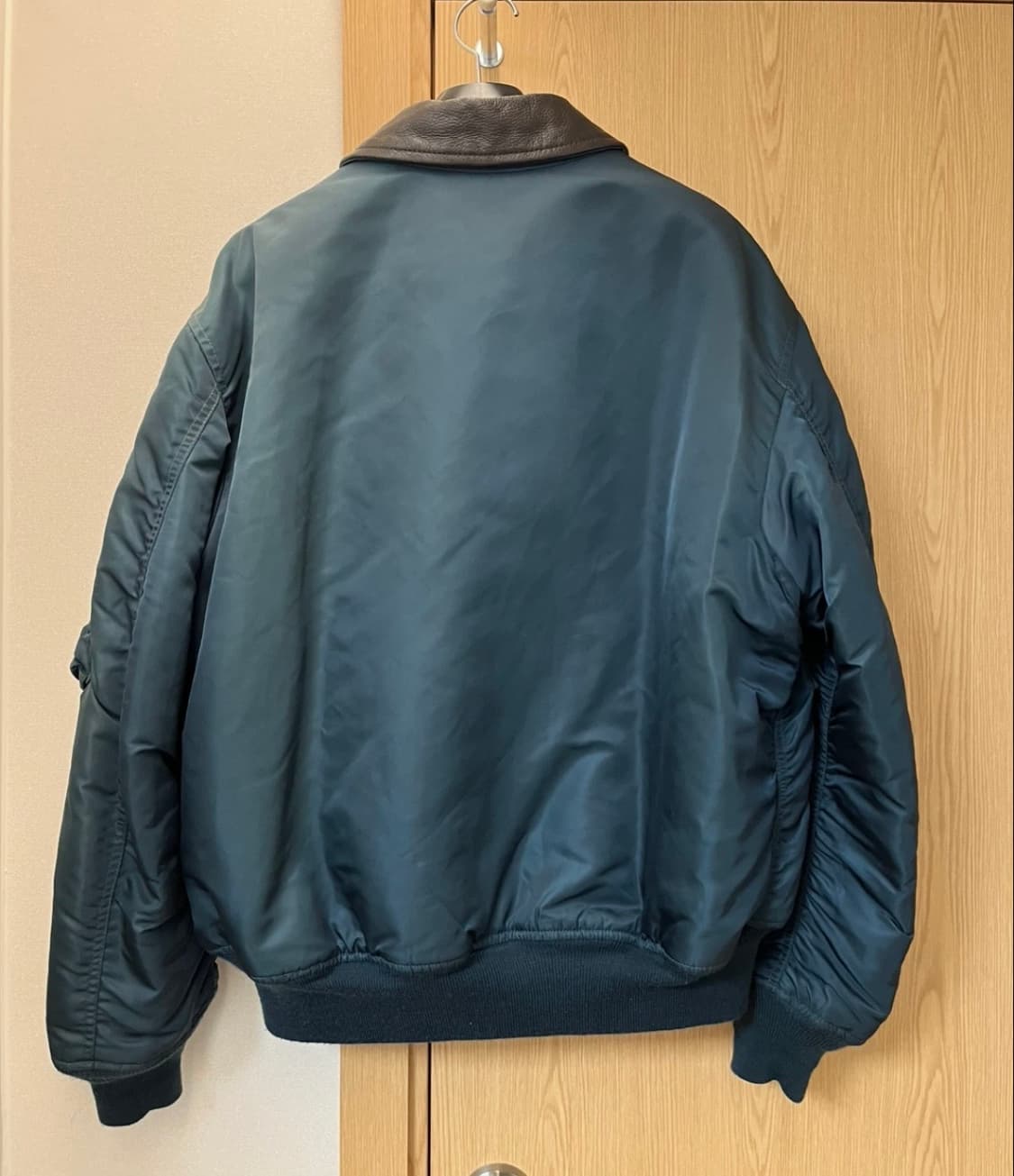 알파인더스트리 ma-1 항공점퍼 상품이미지3