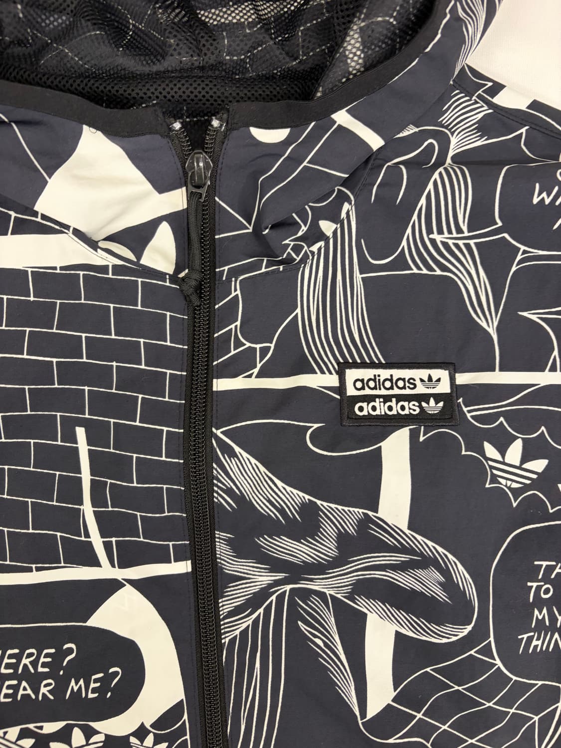 [xs] 아디다스 오리지널 카툰 그래픽 후드 바람막이 상품이미지2