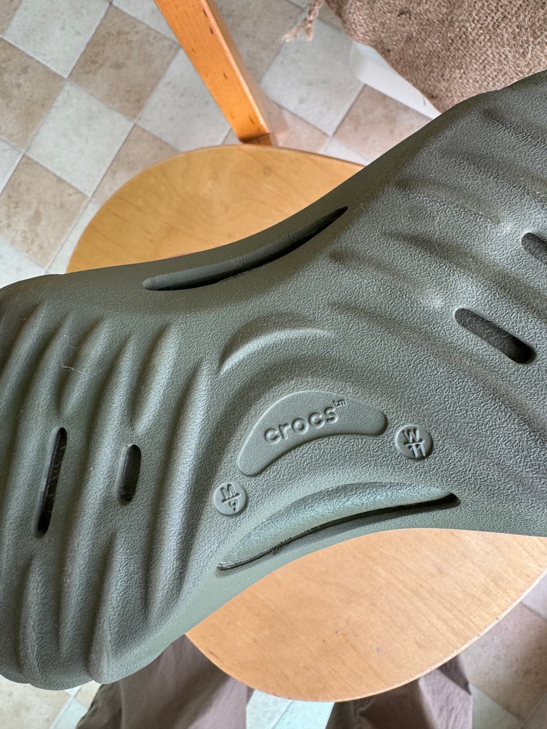 [270] 크록스 에코 카모 웨이브 212044-3TC 클로그 밀리터리  상품이미지6