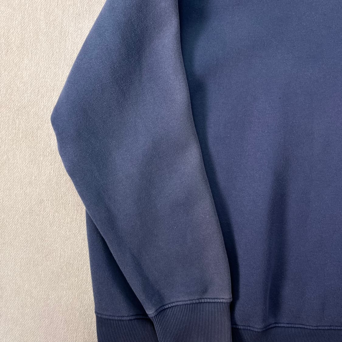 105 데우스 그래픽 맨투맨 상품이미지6