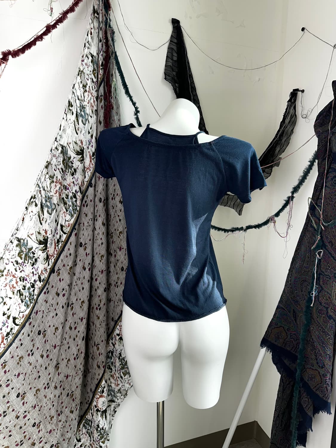 Y2k 블루 더스크 프린팅 티 상품이미지2