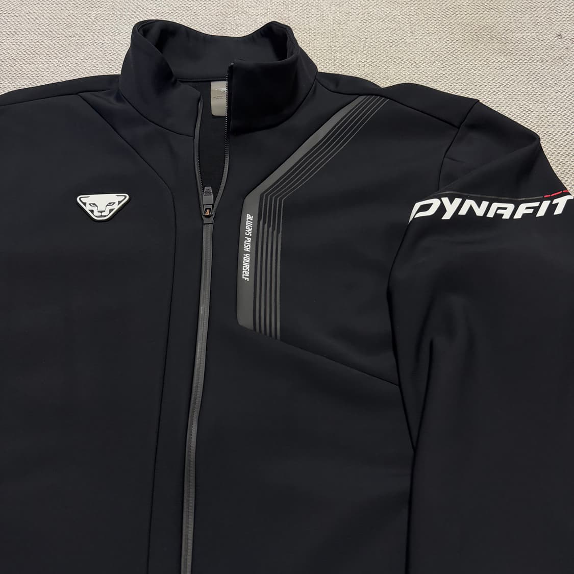 다이나핏 풀집업 트랙자켓 상품이미지2