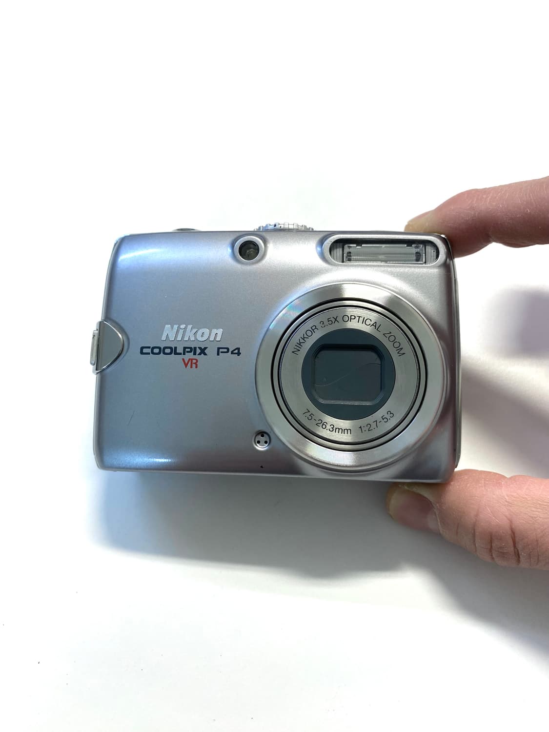 니콘 쿨픽스 P4 디지털 카메라 상품이미지1