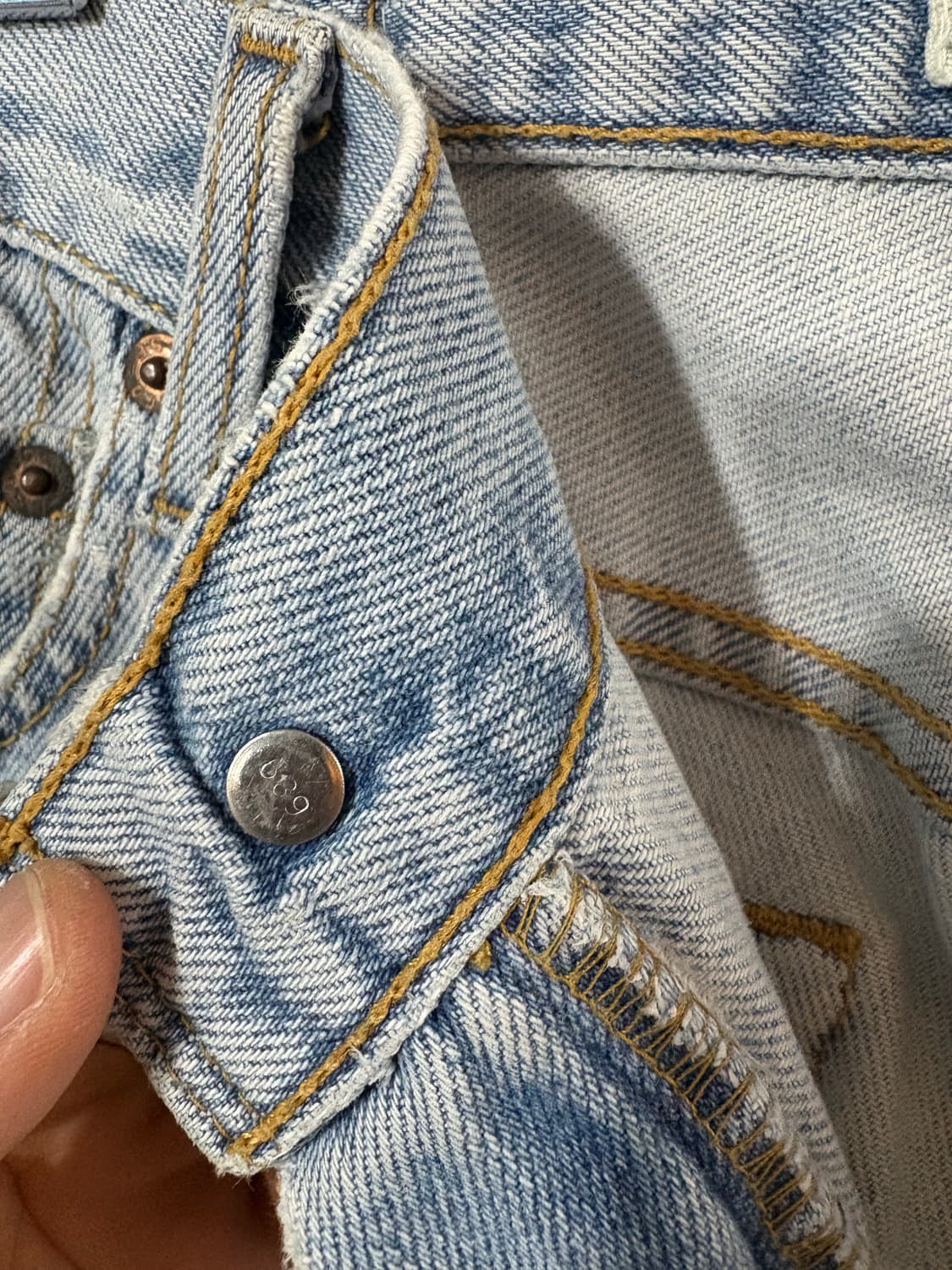 00‘s vtg Levis 560 denim pant. 상품이미지5