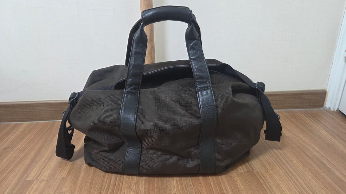 투미 사첼 보스턴백  상품이미지2