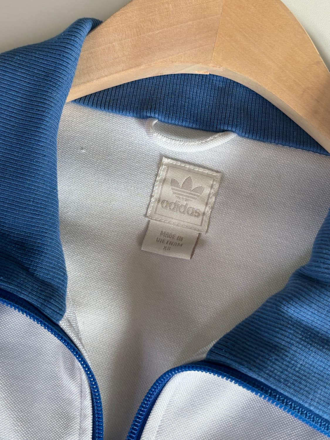 Adidas 아디다스 화이트-블루 그리스 트랙탑 상품이미지5