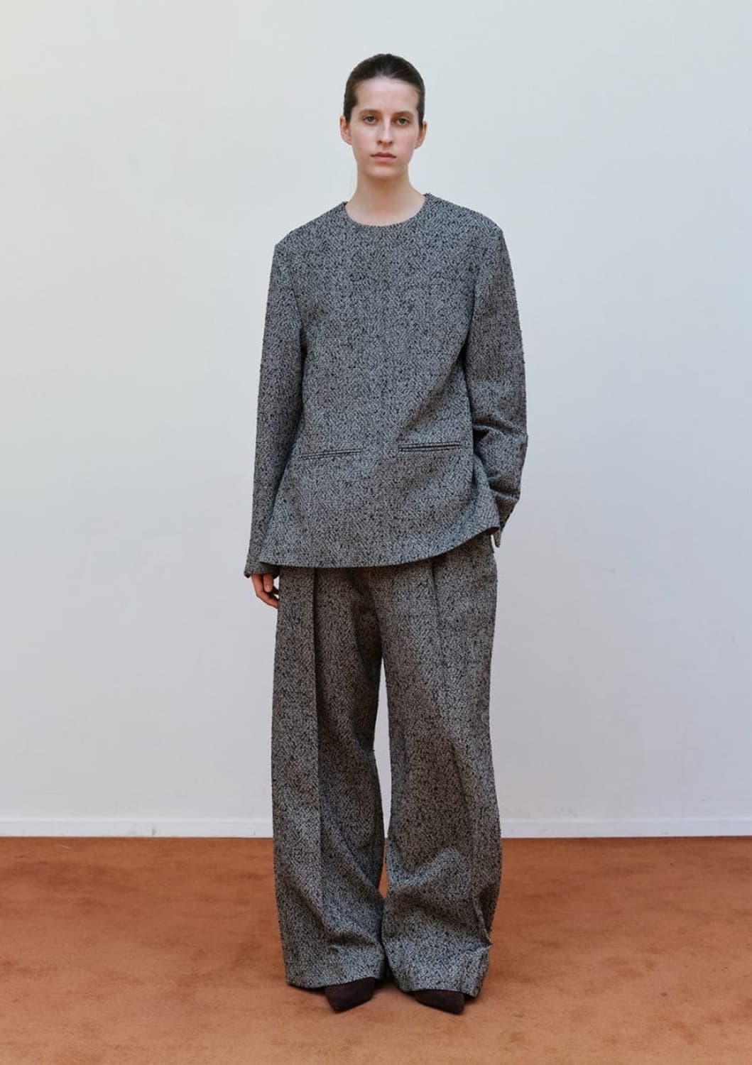문달 Casey Low Rise Slacks in Black Tweed 상품이미지1