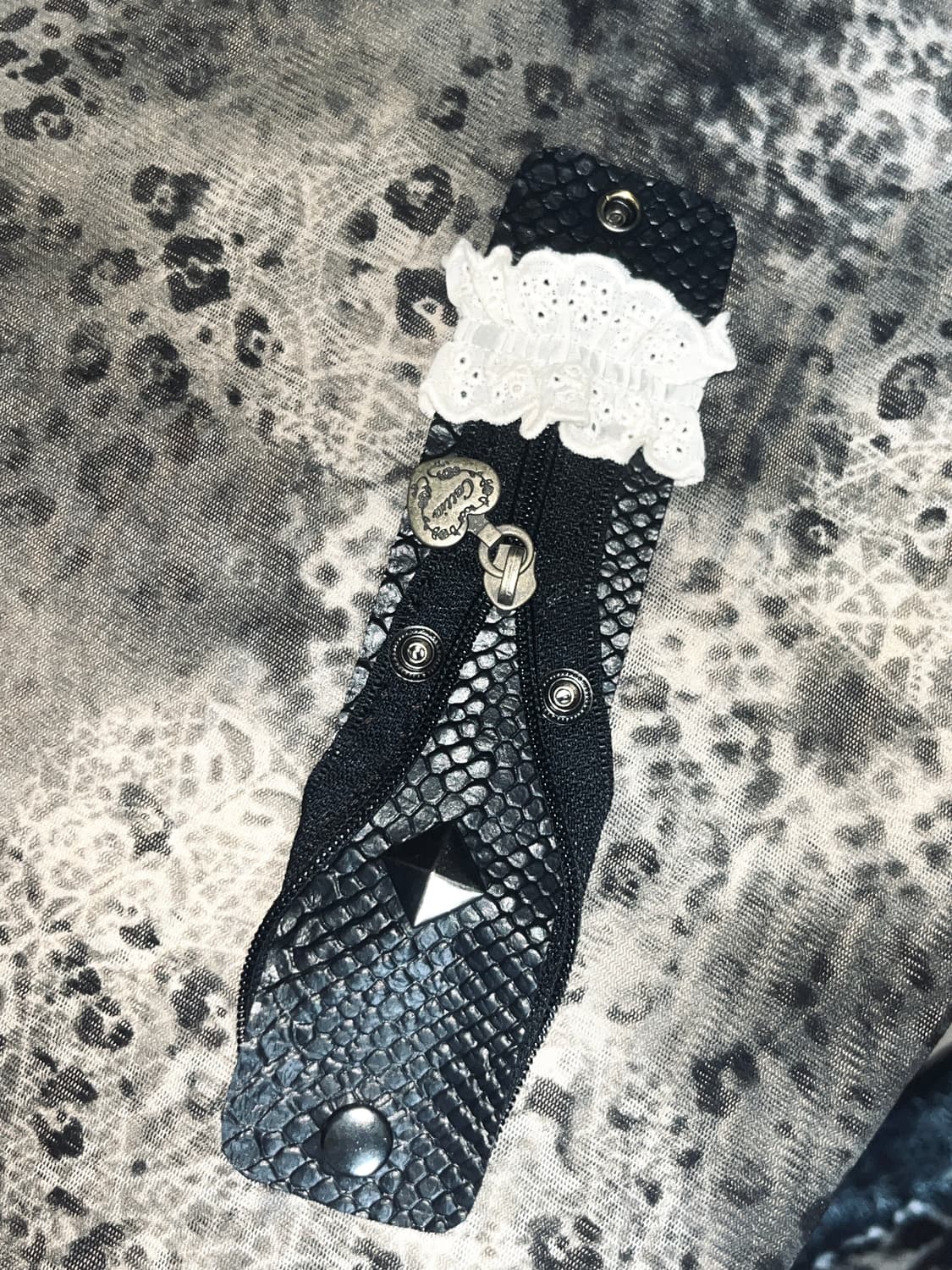 핸드메이드 가죽팔찌  상품이미지1