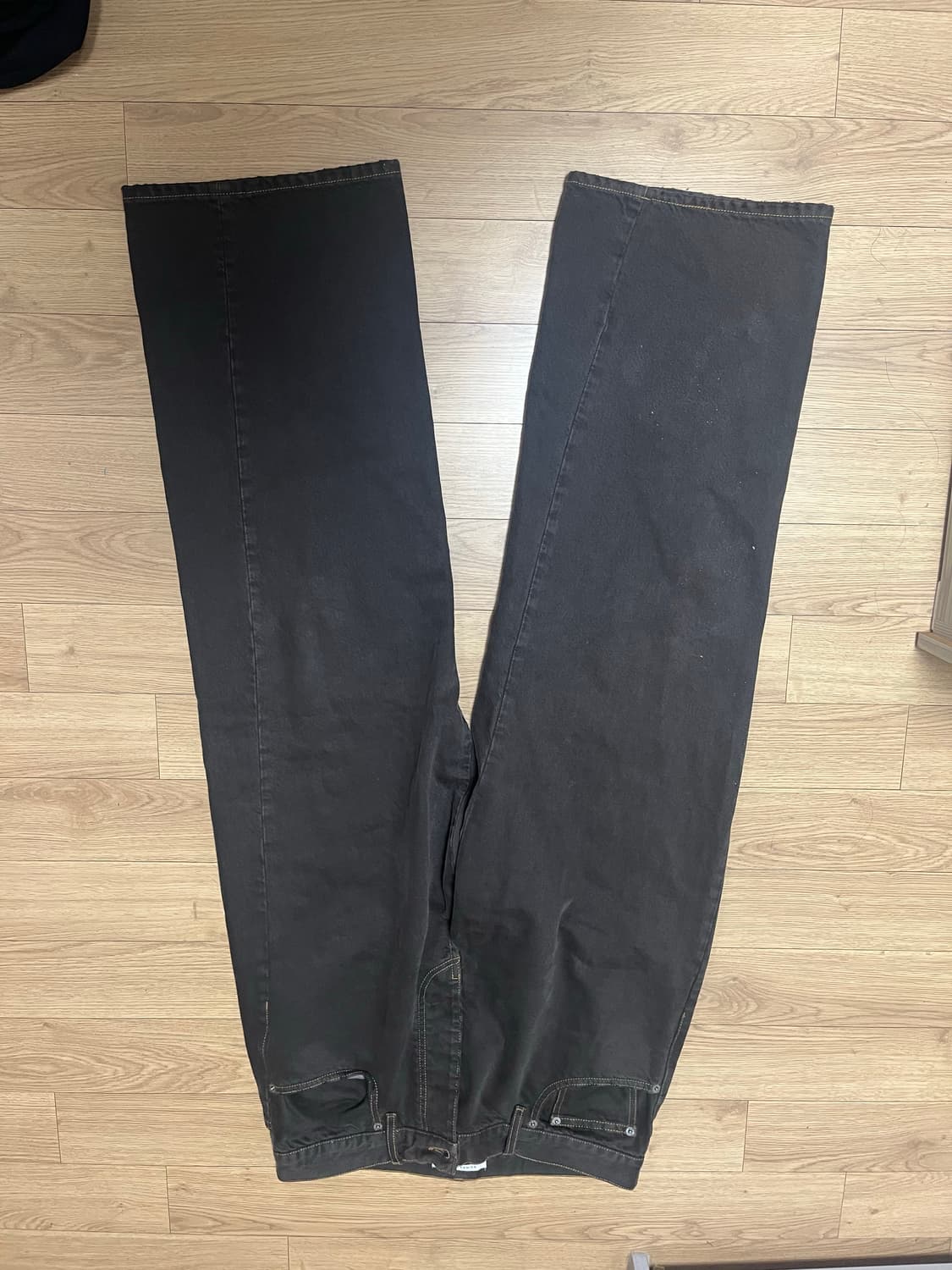 32/32 선플라워 와이드트위스트데님 빈티지브라운 판매합니다. 상품이미지2