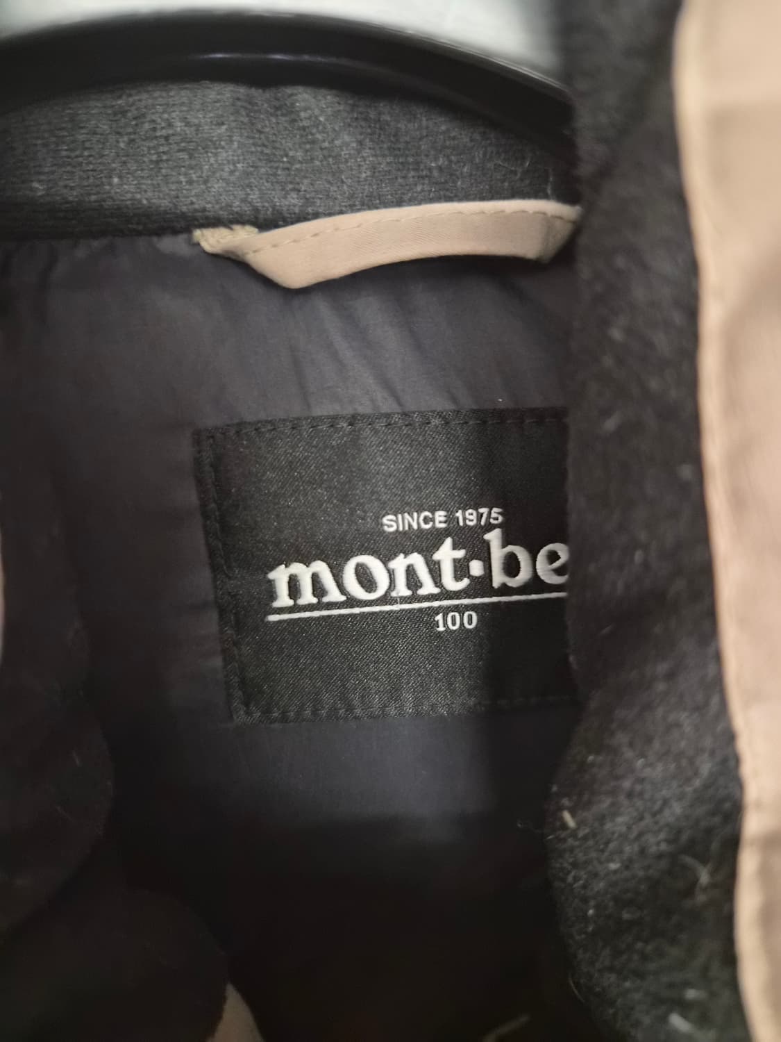 L/100) mont-bell 몽벨 구스다운 패딩 팝니다 상품이미지3