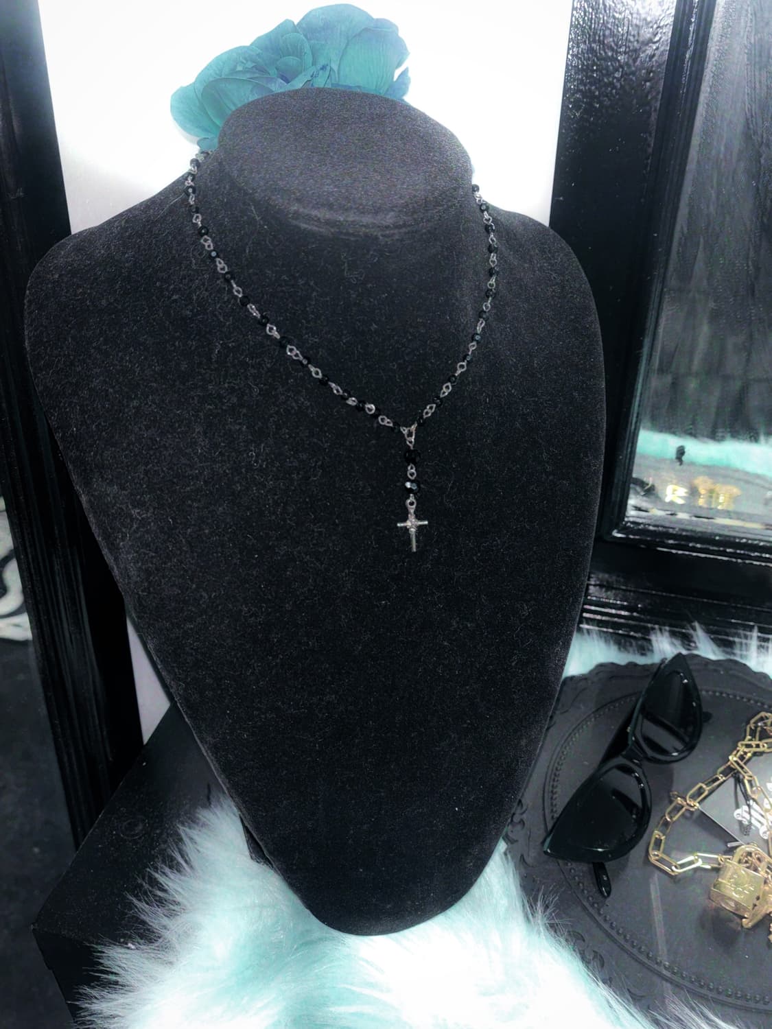 Black Cross Beads Necklace 상품이미지1