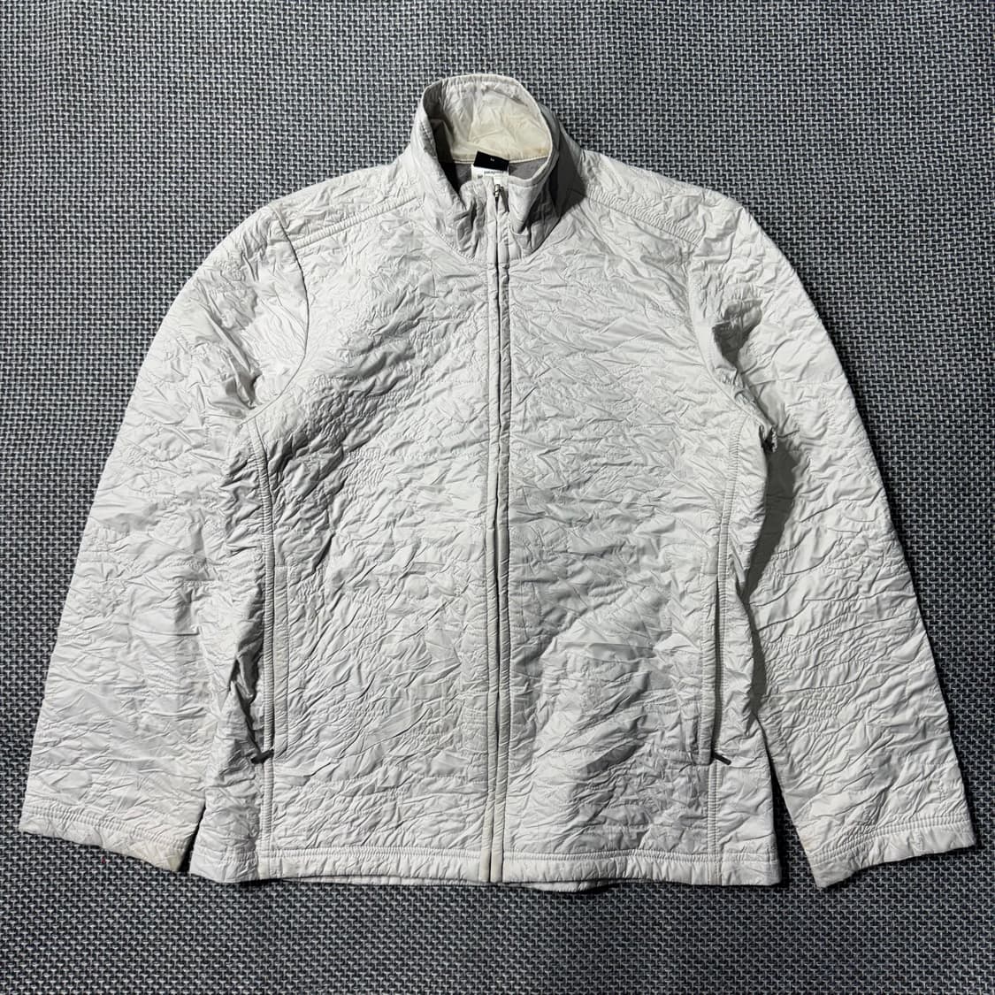 파타고니아 경량패딩 그레이 ( S/OLD-8218 ) 상품이미지1
