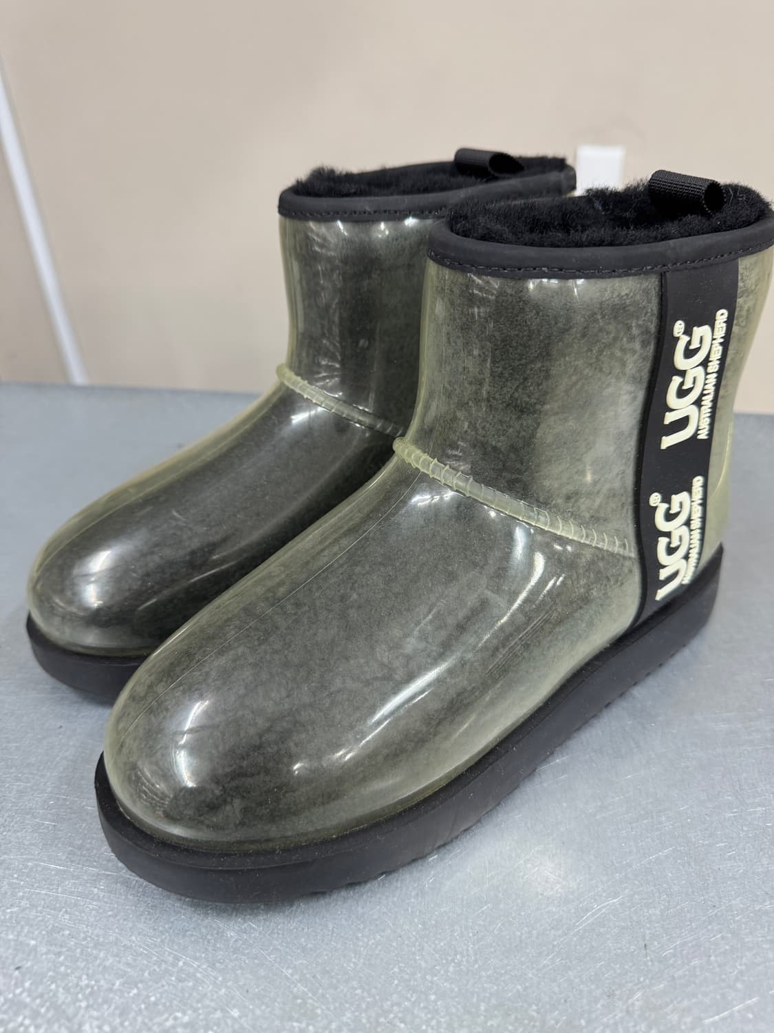 어그 클래식 클리어 미니 38 상품이미지8