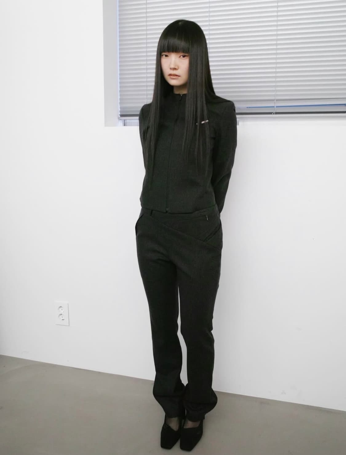 1) 혜인서 Hyein seo zip jacket black 상품이미지1