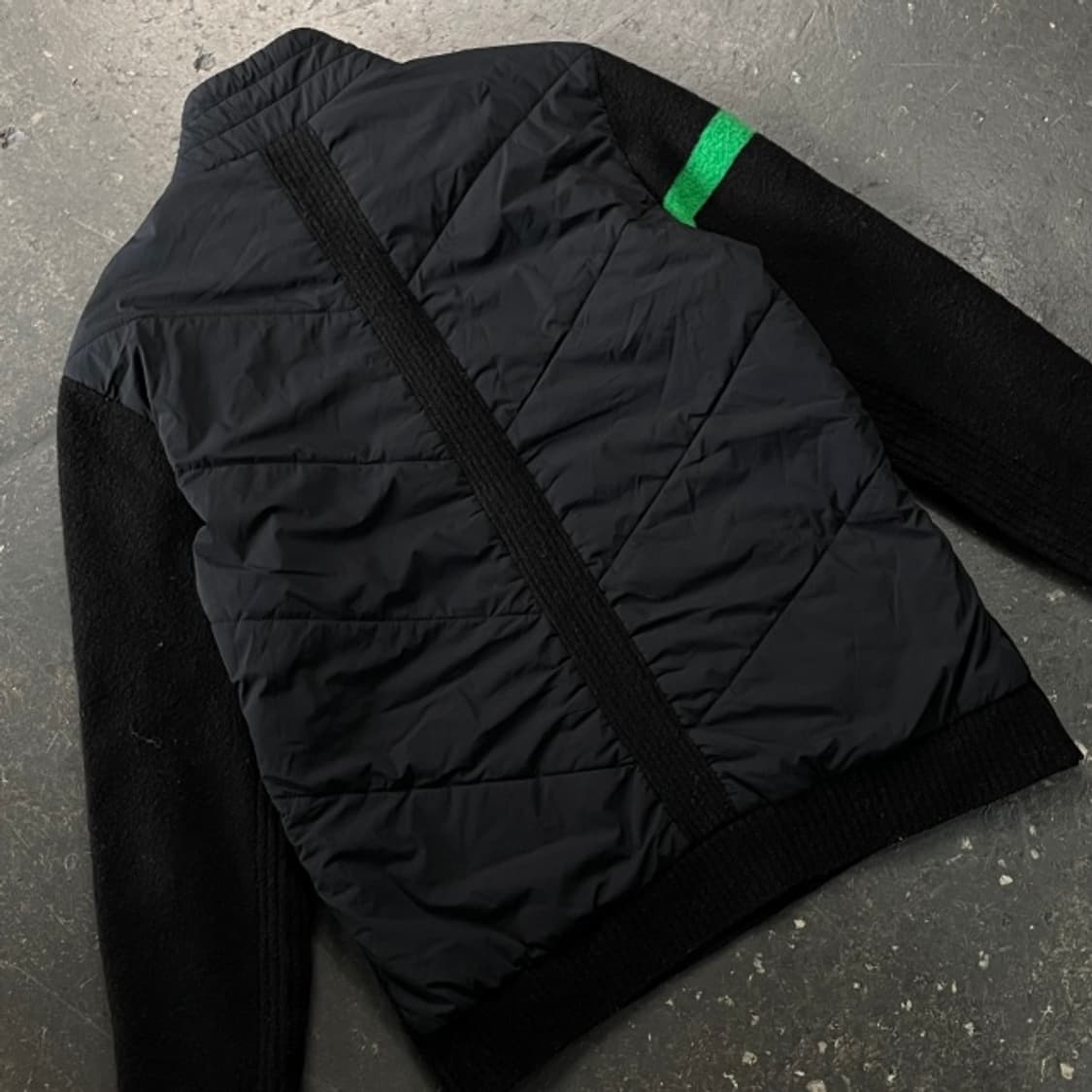 100 까스텔바작 방풍 니트 패딩  상품이미지5