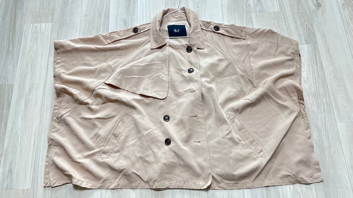 베이지 반팔 트렌치 코트 상품이미지2