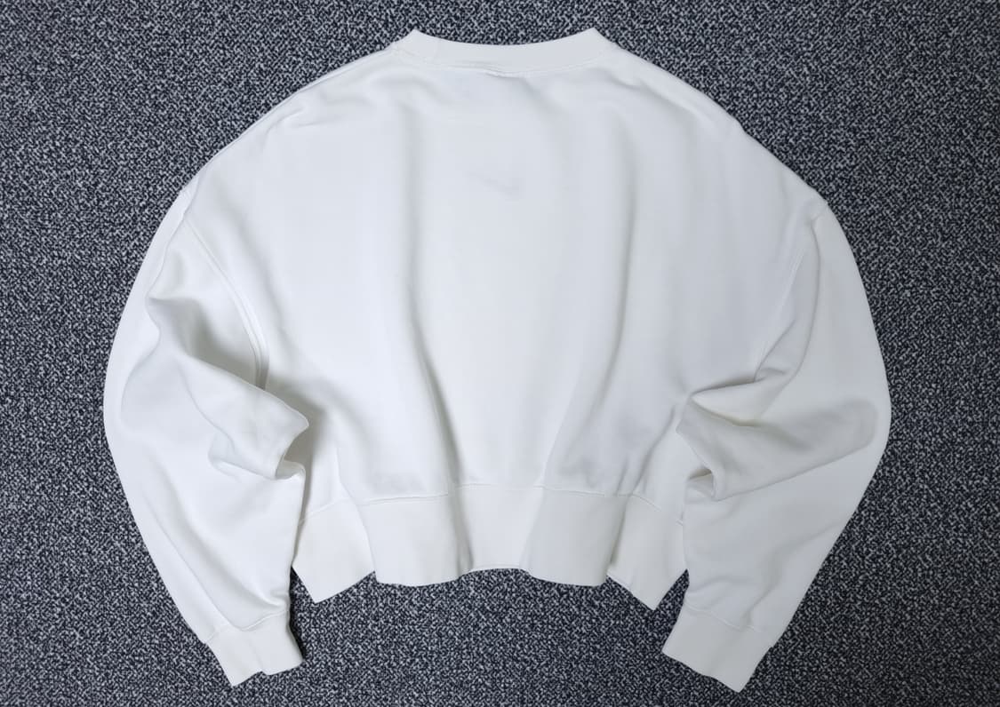 [무료배송][S]나이키 여성용 에센셜 기모 오버핏 크롭티 맨투맨 상품이미지4