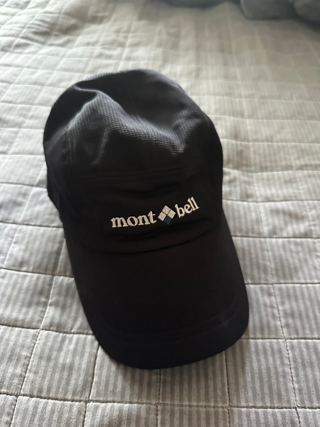 몽벨 모자 새상품 상품이미지1