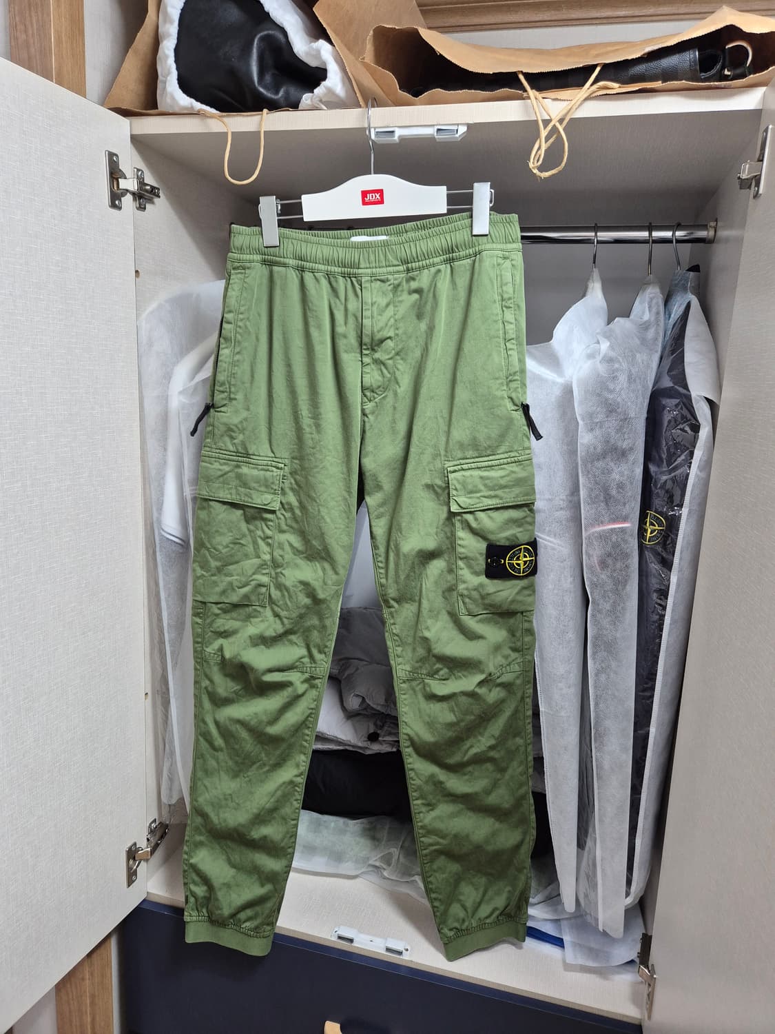 한글택 22FW스톤아일랜드 카고조거팬츠 30 상품이미지1