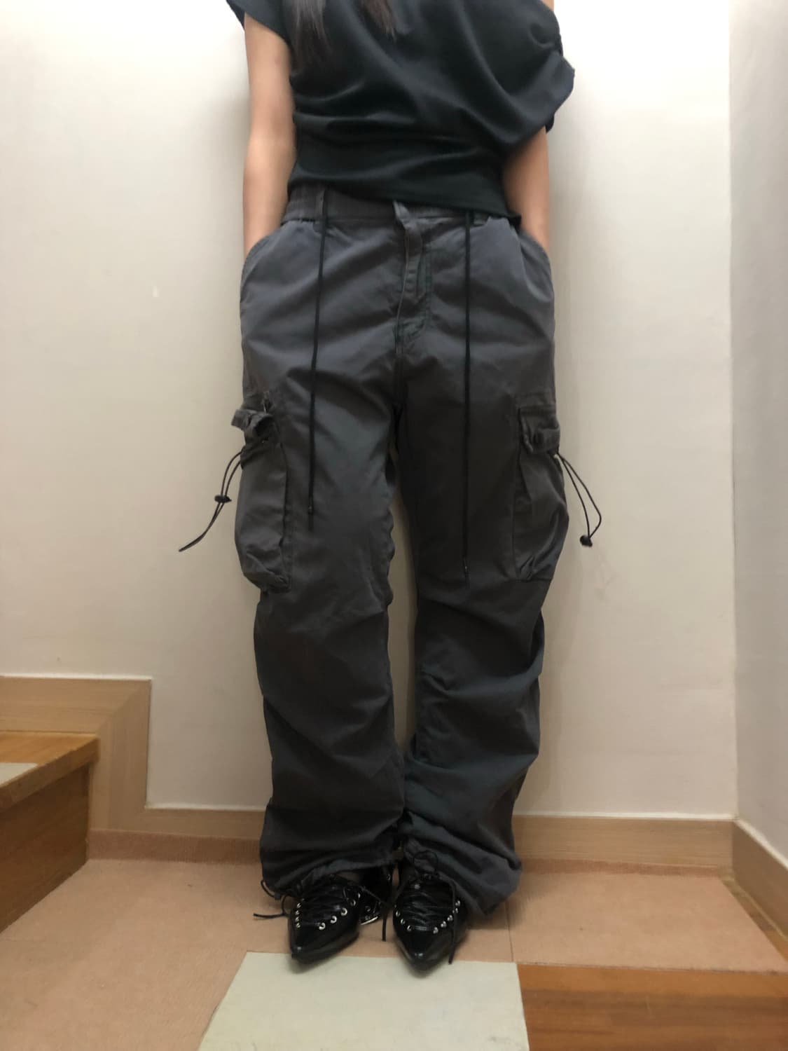 빈티지 딥그레이 포켓 디테일 팬츠 상품이미지3