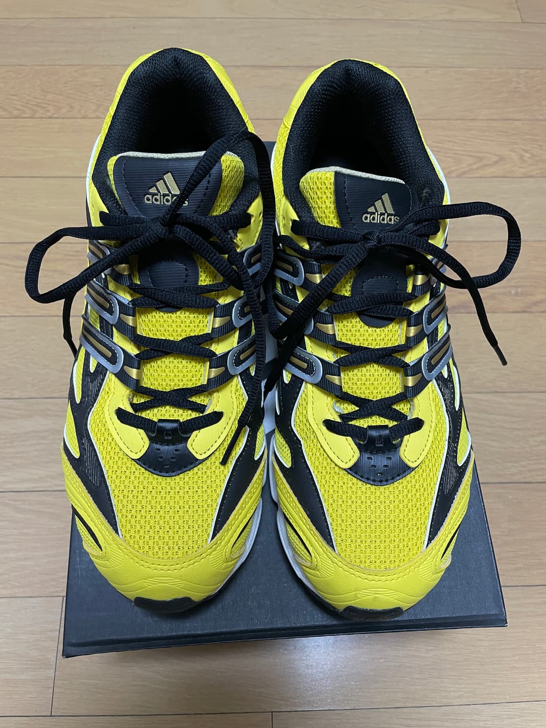 270 아디다스 템퍼런2.0 옐로우 상품이미지2