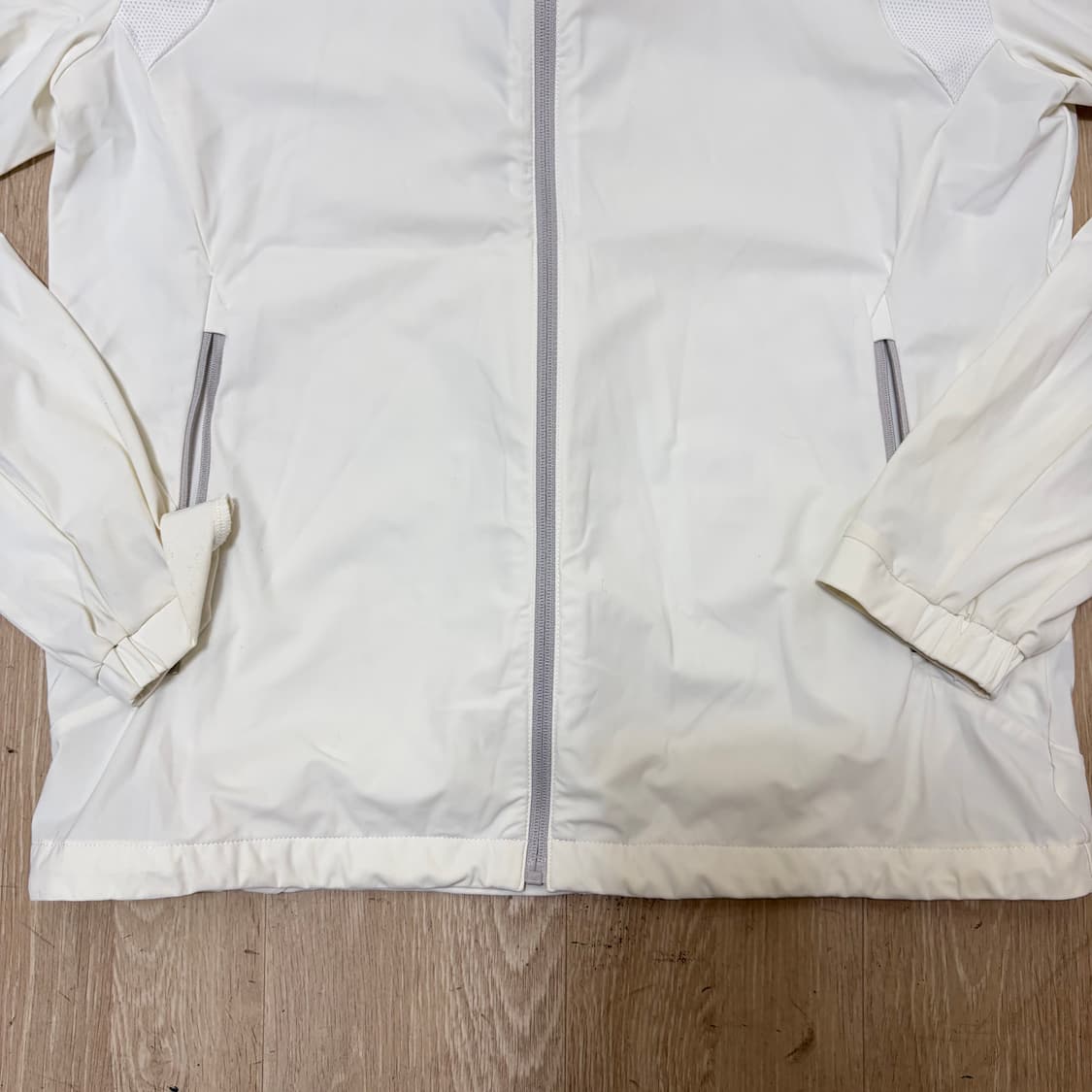 루이까스텔 남성 골프웨어 바람막이 자켓 L/100  상품이미지4