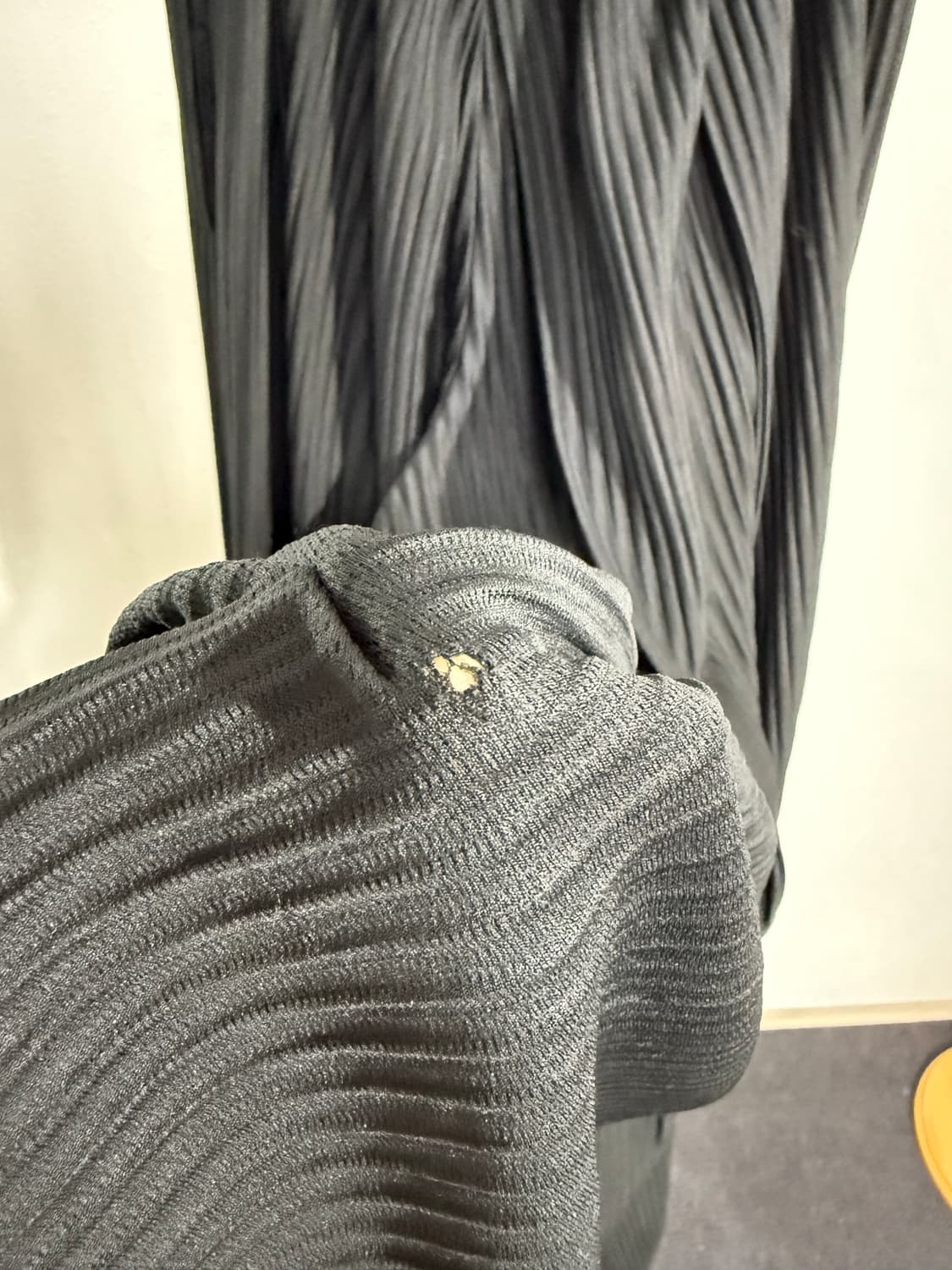 20시즌 이세이미야케 옴므플리세 하카마팬츠 1사이즈 상품이미지9