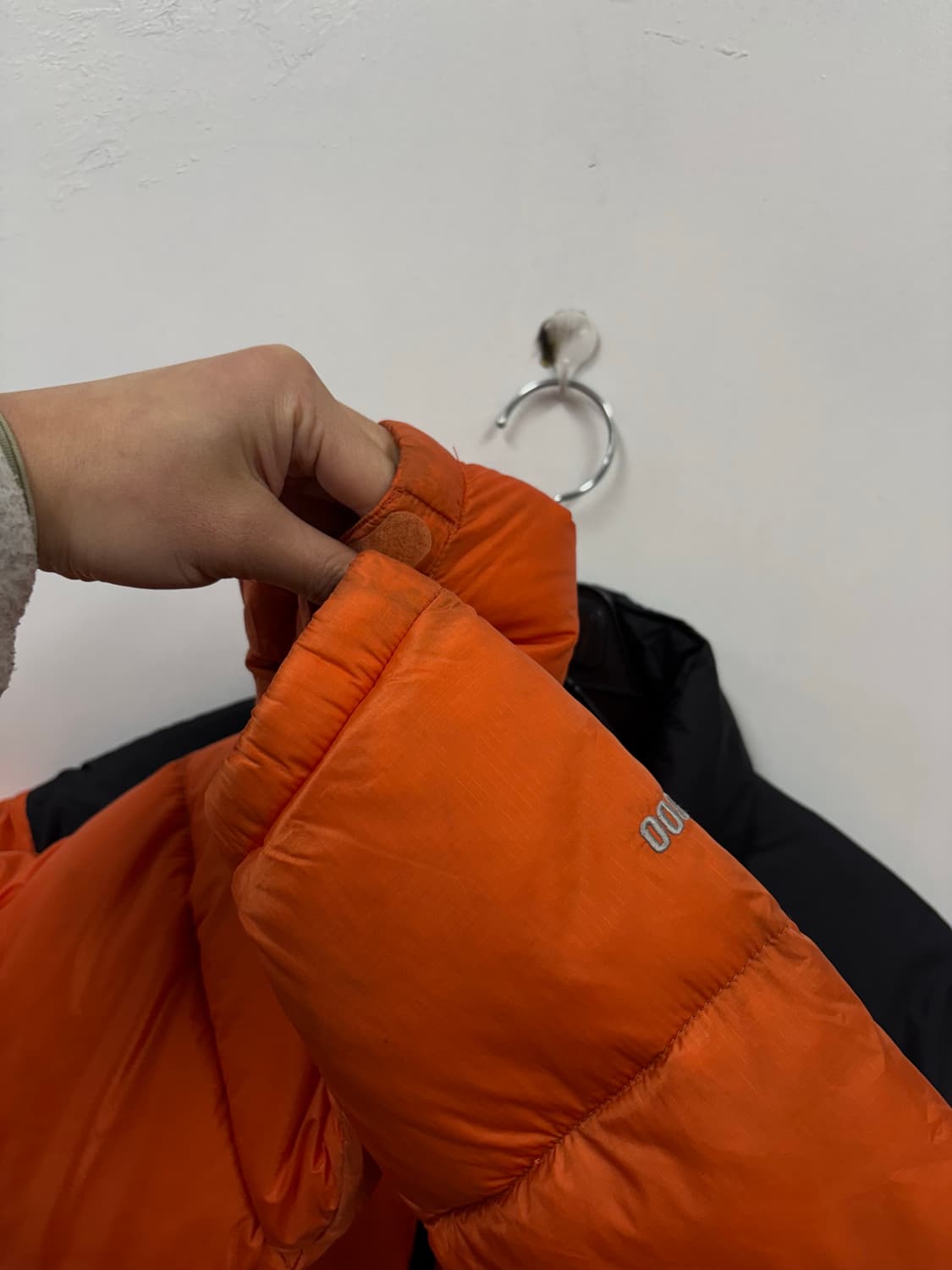 노스페이스로체 다운패딩 상품이미지4