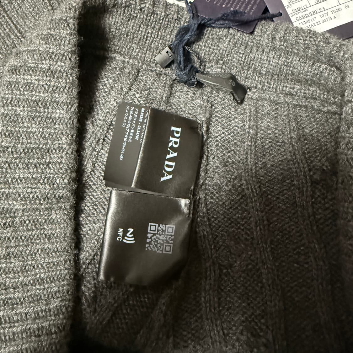 PRADA 프라다 캐시미어100 니트 반바지 새상품 상품이미지6