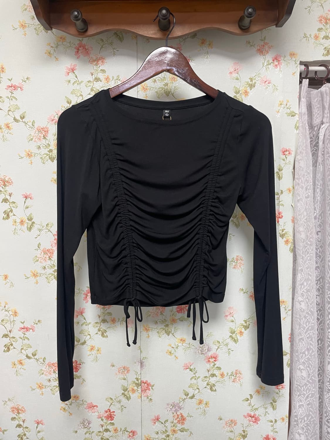 블랙 셔링 스프링 탑 상품이미지1