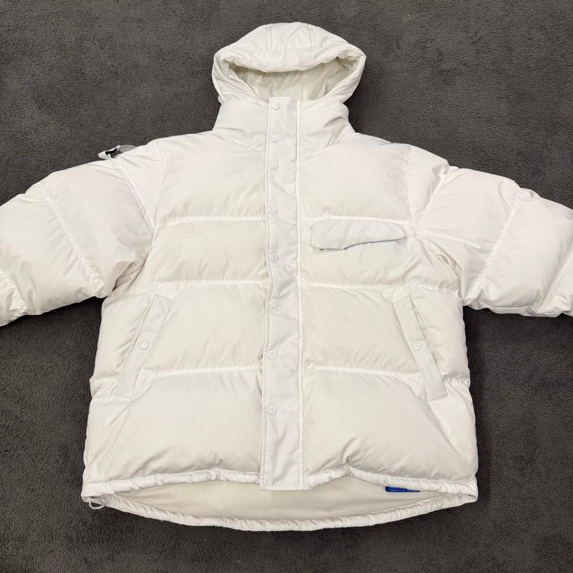 [ 정품/S ] 푸마 X 아더에러 화이트 다운 패딩 상품이미지2