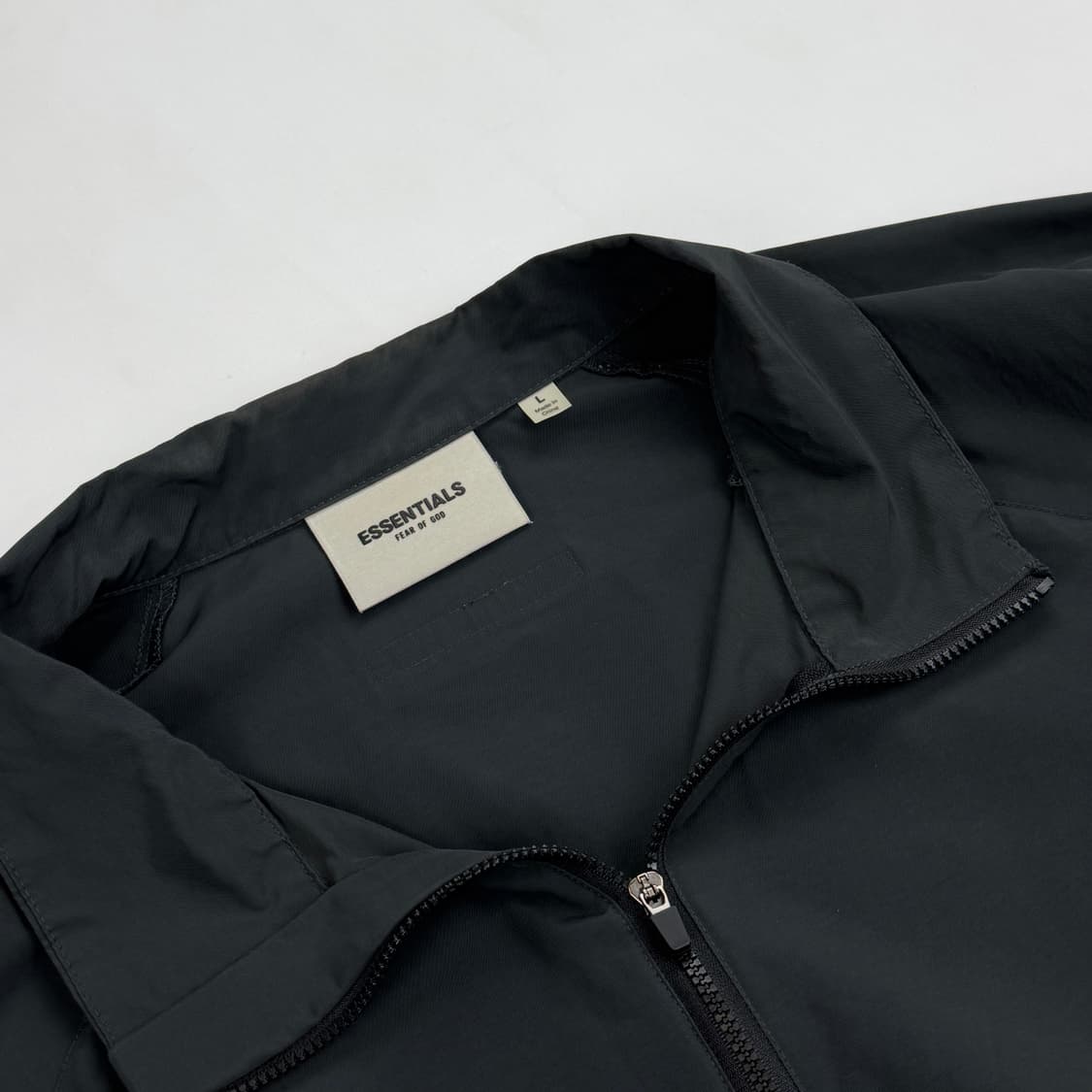 Fear of God 피어오브갓 에센셜 하프집업 트랙 자켓 상품이미지4