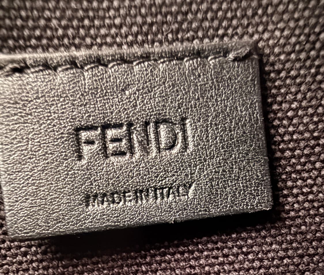 펜디(Fendi) 자카드 파우치 플랫 클러치백 정품 상품이미지3